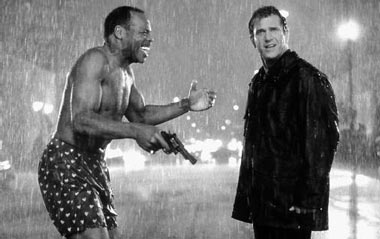 Danny Glover y Mel Gibson, en Arma Mortal
