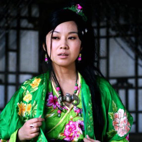 A woman, a gun and a Noodle Shop